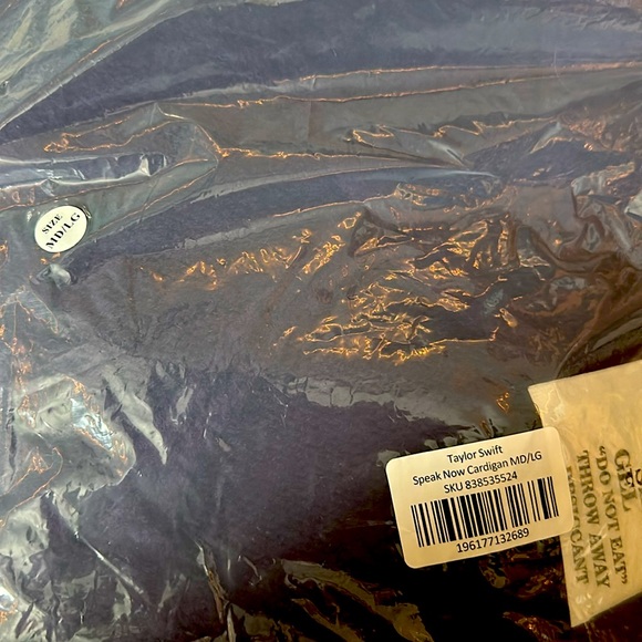 Brand new never opened Taylor Swift Speak Now Cardigan - Picture 2 of 2